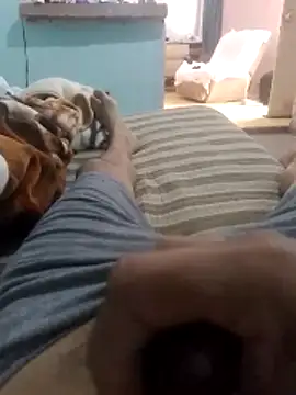 alexisxxxporno online show from April 15, 2026, 9:15 pm