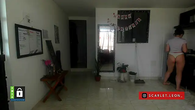 Scarletleon77 online show from February 16, 2026, 4:16 pm