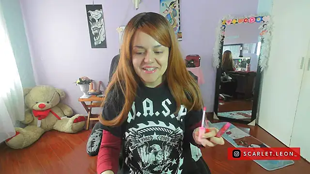 Snapshot of Scarletleon77 chatting on March 12, 2025, 3:18 pm Scarletleon77 online show from March 12, 2025, 3:18 pm