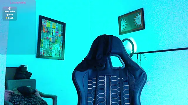 yosoy enzo2020 online show from March 13, 2026, 4:28 am