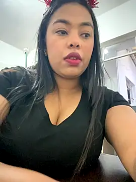 PUSHYLATE online show from December 1, 2025, 1:12 pm