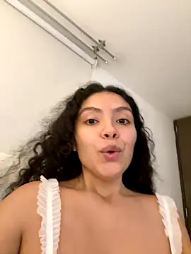 Nathcurly  online show from November 29, 2025, 11:05 pm