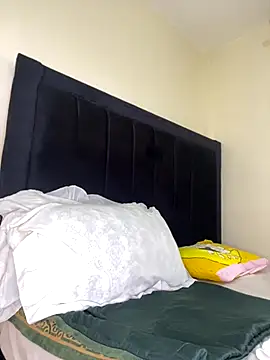 Snapshot of Sexy_barb2 chatting on November 12, 2025, 9:57 am Sexy barb2 online show from November 12, 2025, 9:57 am