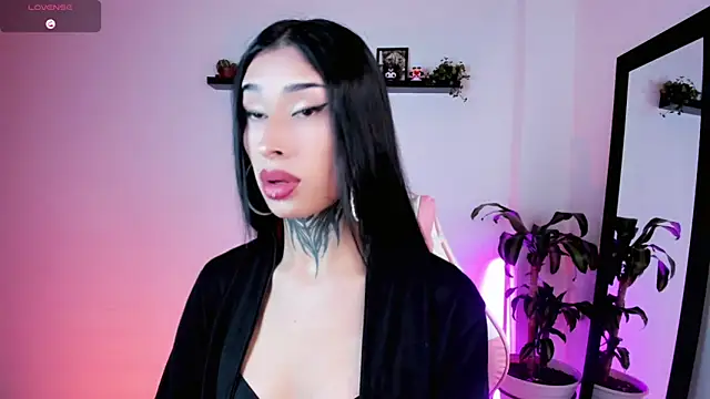 Snapshot of kali_ka_ chatting on December 18, 2025, 8:34 pm kali ka online show from December 18, 2025, 8:34 pm