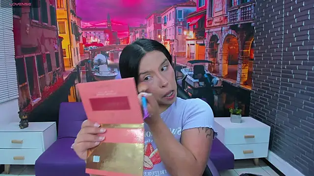 Snapshot of Small_naughty_ chatting on November 10, 2025, 1:38 pm Small naughty online show from November 10, 2025, 1:38 pm