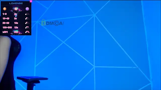 lilylouisee online show from October 28, 2025, 3:00 pm