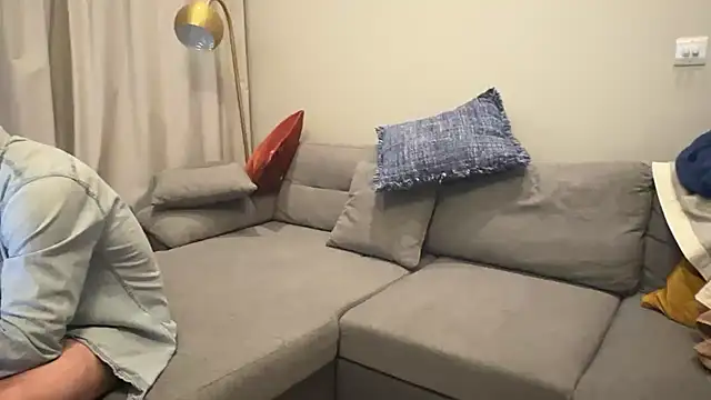 KingCal205 online show from September 27, 2025, 8:48 pm