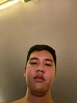 xgregor07 online show from November 26, 2025, 4:45 am