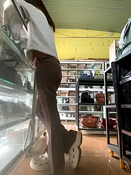 Rosa 998 online show from November 22, 2025, 1:15 am