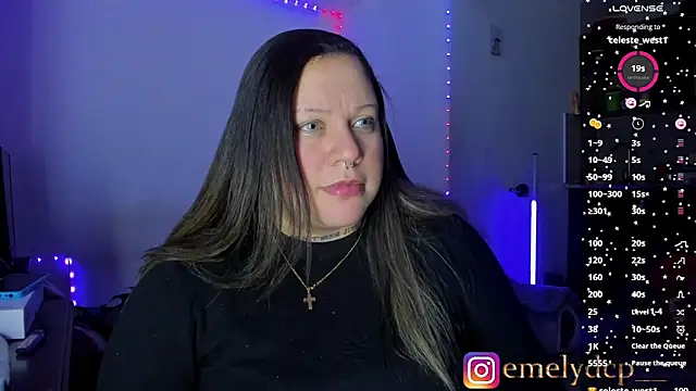 mariana maze online show from November 27, 2025, 5:08 am