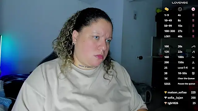 mariana maze online show from March 5, 2025, 3:51 am