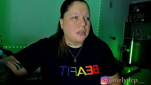 mariana maze online show from June 15, 2026, 4:12 am