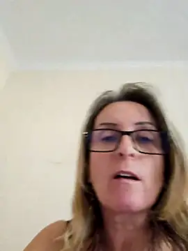 Snapshot of Steffi45 chatting on March 10, 2025, 9:34 am Steffi45 online show from March 10, 2025, 9:34 am