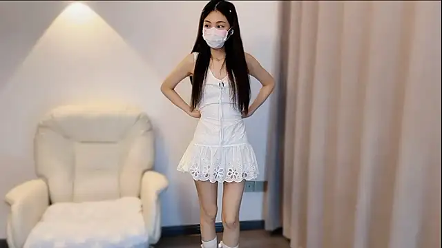 Snapshot of SHUIshui_ chatting on May 17, 2026, 2:17 pm SHUIshui online show from May 17, 2026, 2:17 pm