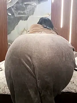 Snapshot of yourkajal chatting on December 14, 2025, 7:25 am yourkajal online show from December 14, 2025, 7:25 am