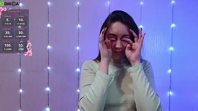 cute  angell online show from January 14, 2026, 4:21 pm