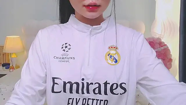 Snapshot of NGOCHA_06 chatting on December 19, 2025, 4:16 am NGOCHA 06 online show from December 19, 2025, 4:16 am