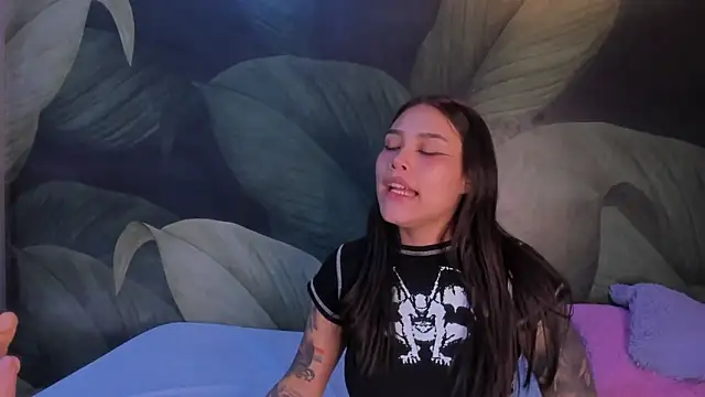 Snapshot of sweett_dirty chatting on March 5, 2025, 3:18 pm sweett dirty online show from March 5, 2025, 3:18 pm