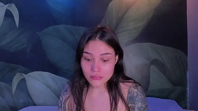 Snapshot of sweett_dirty chatting on November 19, 2025, 12:27 pm sweett dirty online show from November 19, 2025, 12:27 pm