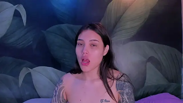 Snapshot of sweett_dirty chatting on November 25, 2025, 12:27 pm sweett dirty online show from November 25, 2025, 12:27 pm