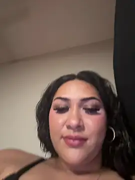 Lickplayofficial online show from April 7, 2026, 1:51 am