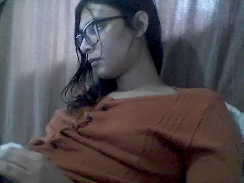 Snapshot of mariy_ chatting on June 25, 2026, 6:46 pm mariy online show from June 25, 2026, 6:46 pm
