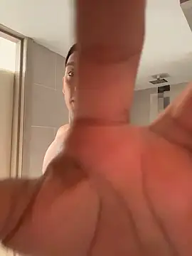 Snapshot of sendfer chatting on October 31, 2025, 2:02 pm sendfer online show from October 31, 2025, 2:02 pm