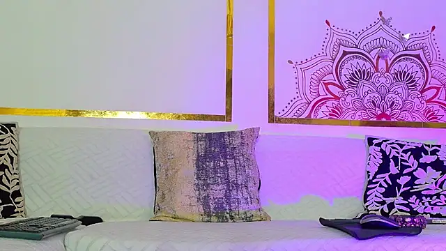 Snapshot of PandoraVolkov chatting on October 24, 2025, 8:08 pm PandoraVolkov online show from October 24, 2025, 8:08 pm