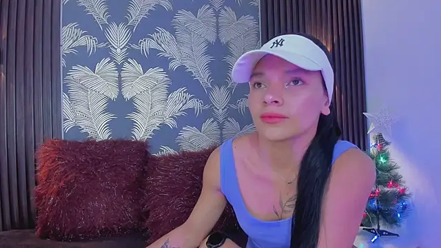 Snapshot of _shantal_smith chatting on November 12, 2025, 4:33 pm shantal smith online show from November 12, 2025, 4:33 pm