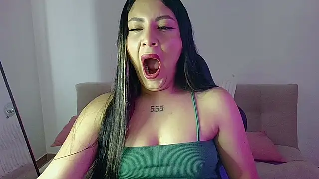 Snapshot of Lia_14_ chatting on June 9, 2026, 8:43 pm Lia 14 online show from June 9, 2026, 8:43 pm