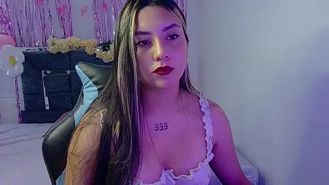 Snapshot of Lia_14_ chatting on September 24, 2025, 6:36 pm Lia 14 online show from September 24, 2025, 6:36 pm