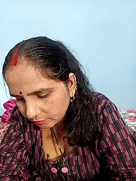 Snapshot of reemacouple007 chatting on November 10, 2025, 9:14 am reemacouple007 online show from November 10, 2025, 9:14 am