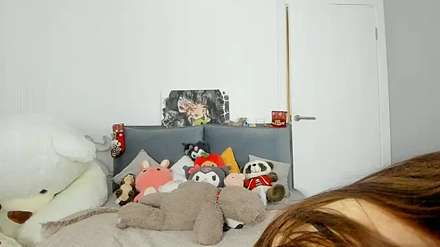 Snapshot of dolly_ll chatting on February 27, 2025, 4:21 pm dolly ll online show from February 27, 2025, 4:21 pm