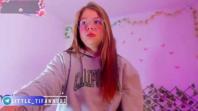 little tifanny82 online show from February 10, 2026, 1:32 pm