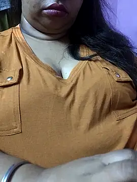 Snapshot of Ravina_patil1 chatting on September 20, 2025, 5:07 pm Ravina patil1 online show from September 20, 2025, 5:07 pm