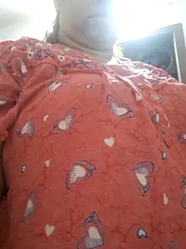 Snapshot of Ravina_patil1 chatting on March 4, 2025, 2:21 pm Ravina patil1 online show from March 4, 2025, 2:21 pm