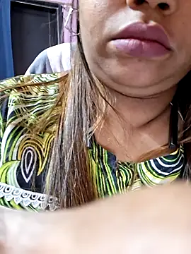 Snapshot of Ravina_patil1 chatting on November 2, 2025, 10:15 pm Ravina patil1 online show from November 2, 2025, 10:15 pm