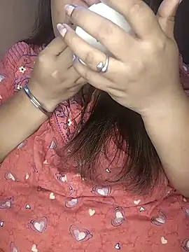 Snapshot of Ravina_patil1 chatting on February 20, 2025, 4:14 pm Ravina patil1 online show from February 20, 2025, 4:14 pm