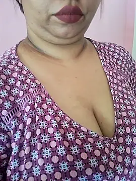 Snapshot of Ravina_patil1 chatting on April 30, 2026, 9:27 am Ravina patil1 online show from April 30, 2026, 9:27 am