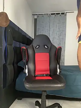 Snapshot of TysonWalkers chatting on February 8, 2026, 11:46 pm TysonWalkers online show from February 8, 2026, 11:46 pm