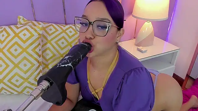 SophyRuiz  online show from March 4, 2026, 11:51 am