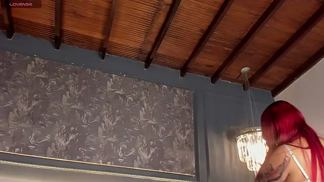 Snapshot of SteffanyBeck chatting on February 26, 2025, 6:15 pm SteffanyBeck online show from February 26, 2025, 6:15 pm