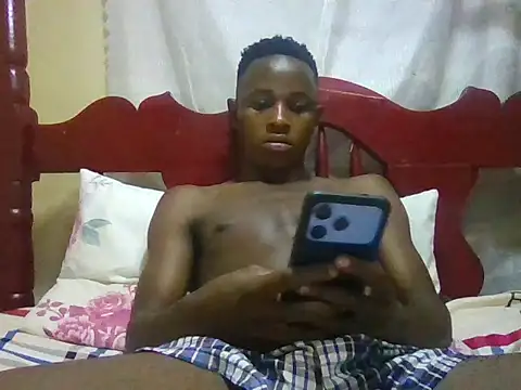 Snapshot of swthairydic chatting on May 15, 2026, 9:24 pm swthairydic online show from May 15, 2026, 9:24 pm