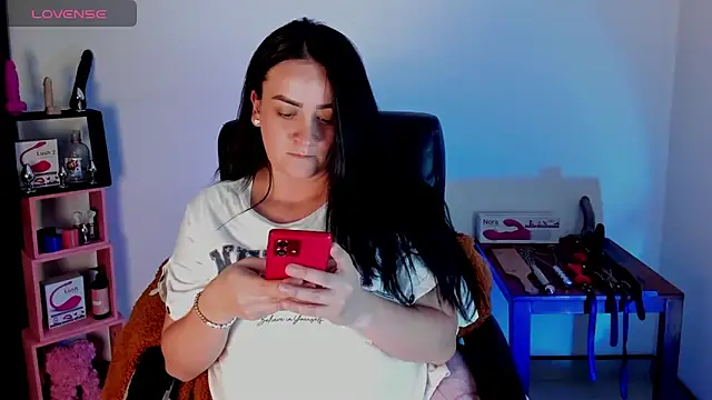 Snapshot of sara_goodgirl13 chatting on September 15, 2025, 6:19 pm sara goodgirl13 online show from September 15, 2025, 6:19 pm