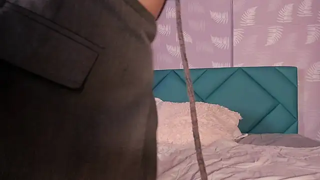 Snapshot of Moony_14 chatting on November 2, 2025, 1:16 pm Moony 14 online show from November 2, 2025, 1:16 pm