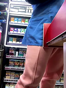 Snapshot of MikyVesela chatting on December 4, 2024, 6:00 pm MikyVesela online show from December 4, 2024, 6:00 pm