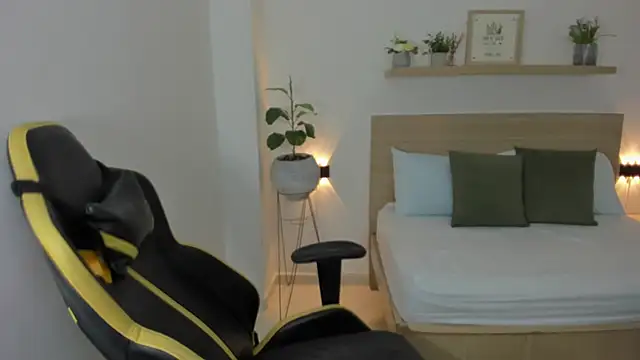 Snapshot of enma30_ chatting on February 25, 2025, 7:27 pm enma30 online show from February 25, 2025, 7:27 pm