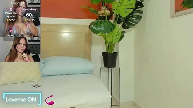 Snapshot of enma30_ chatting on October 30, 2025, 2:04 pm enma30 online show from October 30, 2025, 2:04 pm