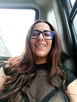 Snapshot of Lena-32 chatting on February 21, 2025, 3:43 pm Lena-32 online show from February 21, 2025, 3:43 pm