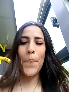 Lena-32 online show from February 12, 2026, 10:53 pm